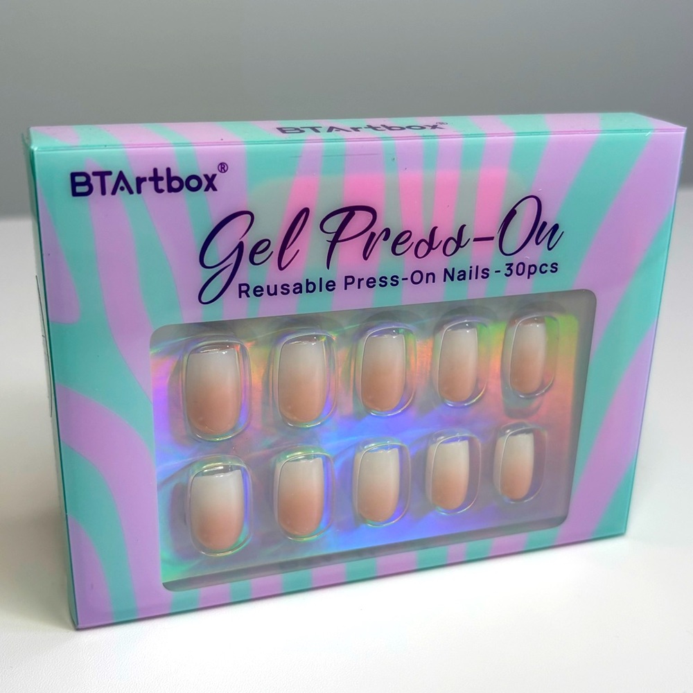 Gel Press-On Nails - Nude Ombré